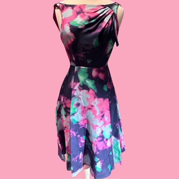 Kate Spade Designer Dress Size 2 Quiet Luxury Watercolor A Line Fit & Flare Flow - Picture 2 of 11